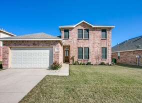 6105 Saddleback Dr in Denton, TX - Building Photo