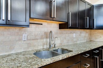 1104 E St Catherine St in Louisville, KY - Building Photo - Building Photo