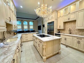 5981 SW 37th Terrace in Fort Lauderdale, FL - Building Photo - Building Photo