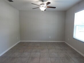 10259 Strawberry Tetra Dr in Riverview, FL - Building Photo - Building Photo