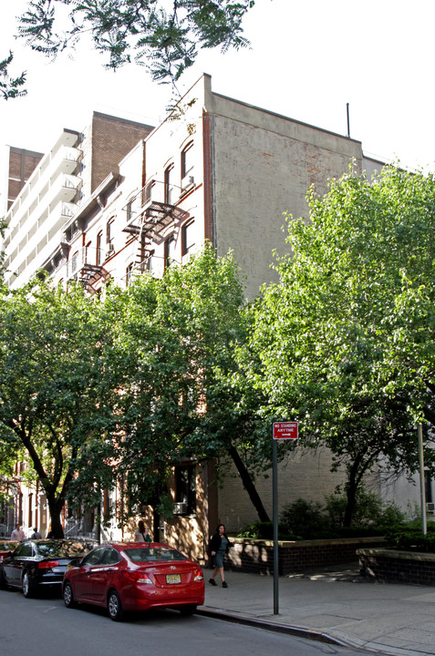 208 E 88th St in New York, NY - Foto de edificio