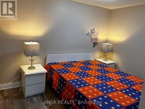 3441 Sanderling Crescent in Mississauga, ON - Building Photo - Building Photo