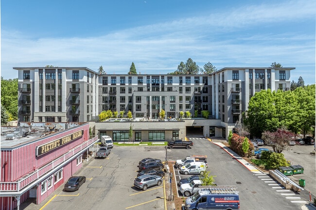 Henley Place in Milwaukie, OR - Building Photo - Building Photo