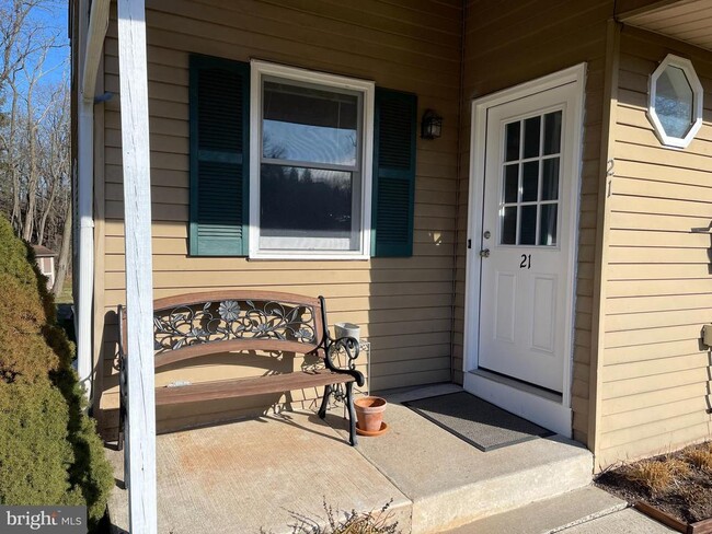 21 Winard Cir in Sellersville, PA - Building Photo - Building Photo