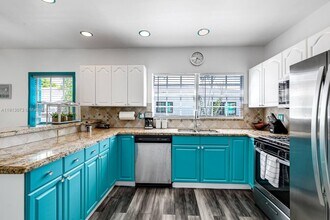 1629 Johnson St in Hollywood, FL - Building Photo - Building Photo