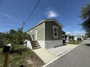 4125 Park St N in St. Petersburg, FL - Building Photo - Building Photo