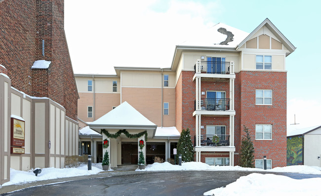 Berkshire Oconomowoc Senior Apartments in Oconomowoc, WI - Building Photo - Building Photo