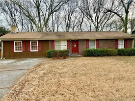 1005 Eastview Rd NE in Conyers, GA - Building Photo