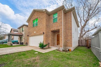 919 E 36th St in Houston, TX - Building Photo - Building Photo