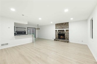 1487 Springwood Dr SE in Smyrna, GA - Building Photo - Building Photo