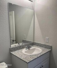 137 W Bobcat Pl in Casa Grande, AZ - Building Photo - Building Photo