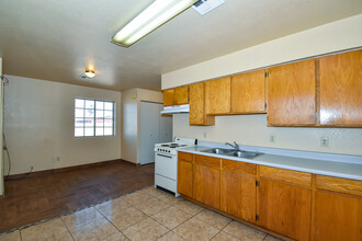 255 E 23rd St in Yuma, AZ - Building Photo - Building Photo