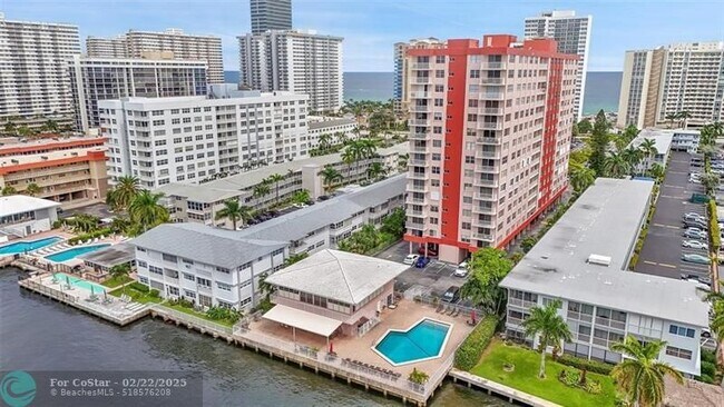 property at 3161 S Ocean Dr