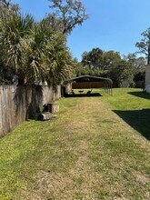1749 Elizabeth St in New Smyrna Beach, FL - Building Photo - Building Photo