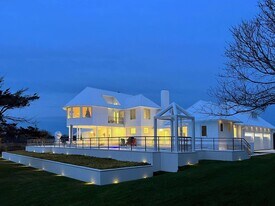 64 West End Rd in East Hampton, NY - Building Photo