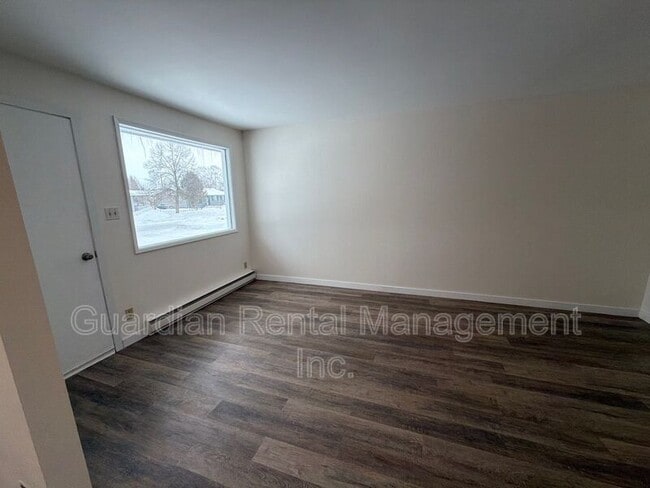 137 Huron Crescent in Thunder Bay, ON - Building Photo - Building Photo