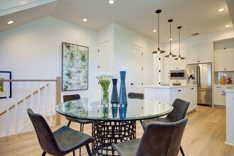 6018-6018 Comey Ave in Los Angeles, CA - Building Photo - Building Photo