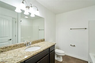 1747 Blase Nemeth Rd in Painesville, OH - Building Photo - Building Photo