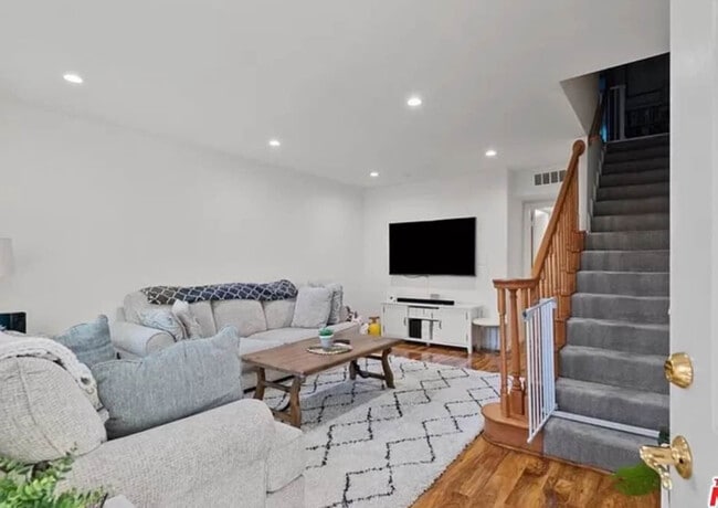 6252 Morse Ave in North Hollywood, CA - Building Photo - Building Photo