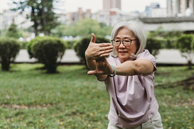 Album Summit Pines in Apex, NC - Building Photo - Building Photo