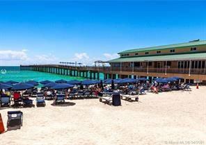 16733 Collins Ave in Sunny Isles Beach, FL - Building Photo
