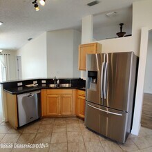 2061 Tiburon Ln in Melbourne, FL - Building Photo - Building Photo