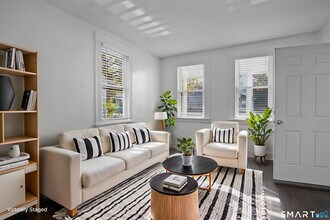 543 Midland St in Bridgeport, CT - Building Photo - Building Photo