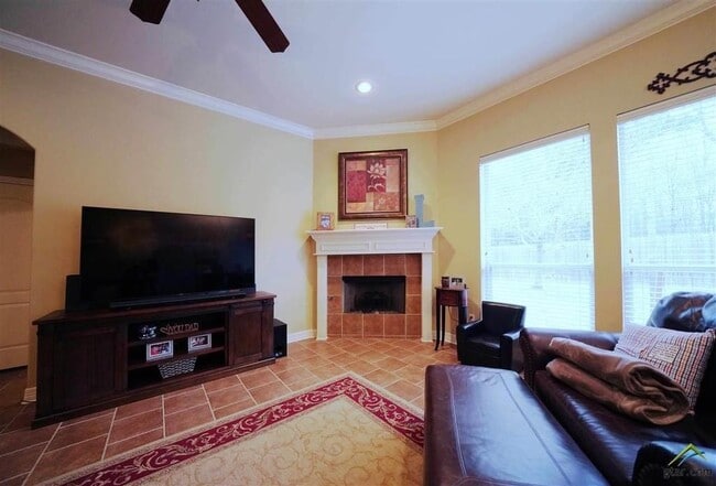 5934 Grace Ave in Tyler, TX - Building Photo - Building Photo