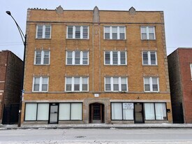 4247 W Division St in Chicago, IL - Building Photo