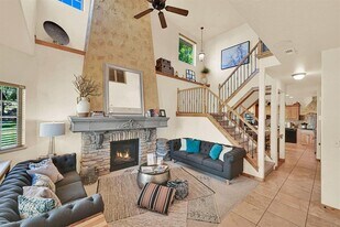 5176 Fairview Loop in Eden, UT - Building Photo