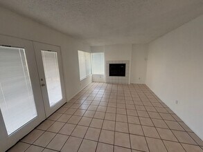 1109 E Kildare St in Lancaster, CA - Building Photo - Building Photo