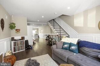 1702 S 16th St in Philadelphia, PA - Building Photo - Building Photo