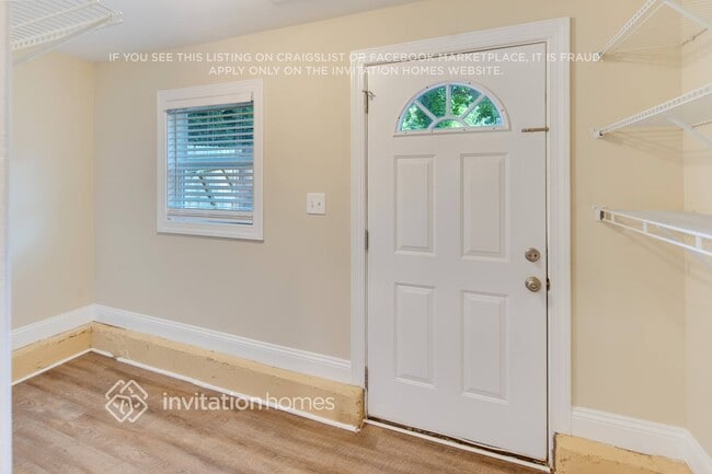 property at 1517 Lasalle St