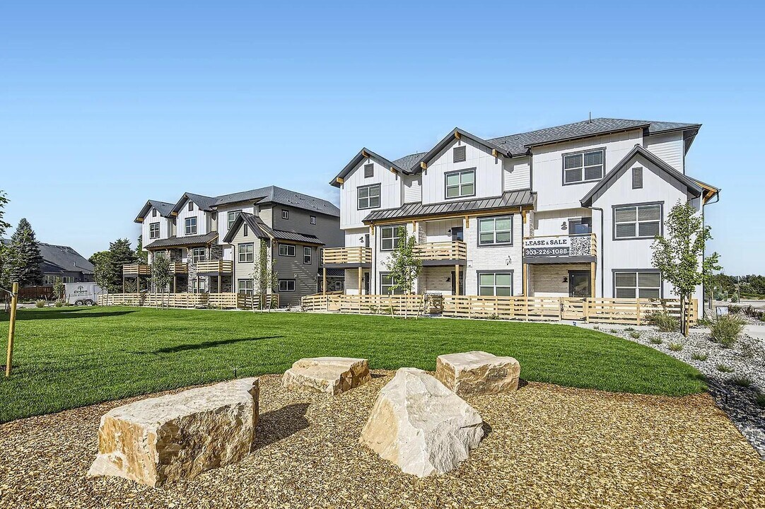 2502 Colt Wy in Lafayette, CO - Building Photo