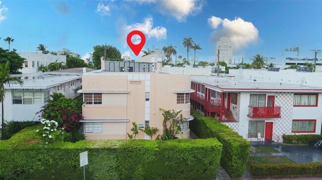 1225 Euclid Ave, Unit 1 in Miami Beach, FL - Foto de edificio - Building Photo