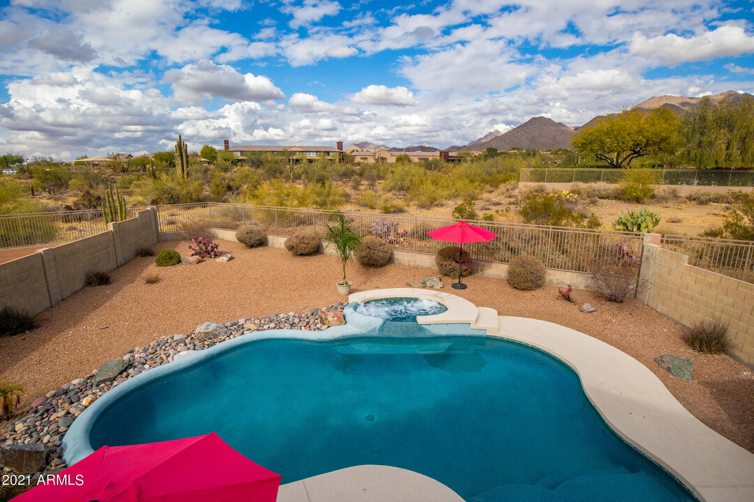 10458 E Karen Dr in Scottsdale, AZ - Foto de edificio