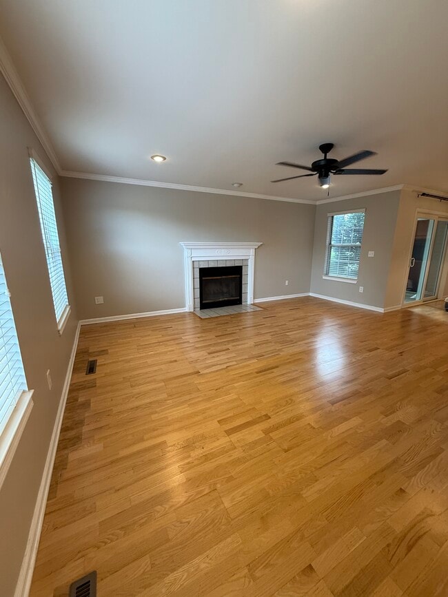 1607 Briarwood Ln, Unit 1607a in Bethlehem, PA - Foto de edificio - Building Photo