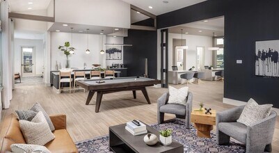 1320 Caprice Dr, Unit A1 in Lakeland, FL - Building Photo - Building Photo