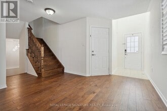 1198 Mary-Lou St in Innisfil, ON - Building Photo - Building Photo