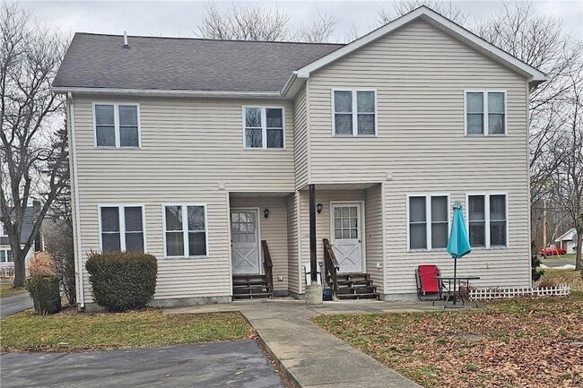 118 Main St in Big Flats, NY - Building Photo - Building Photo