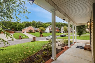 1136 Paxton Dr in Knoxville, TN - Building Photo - Building Photo