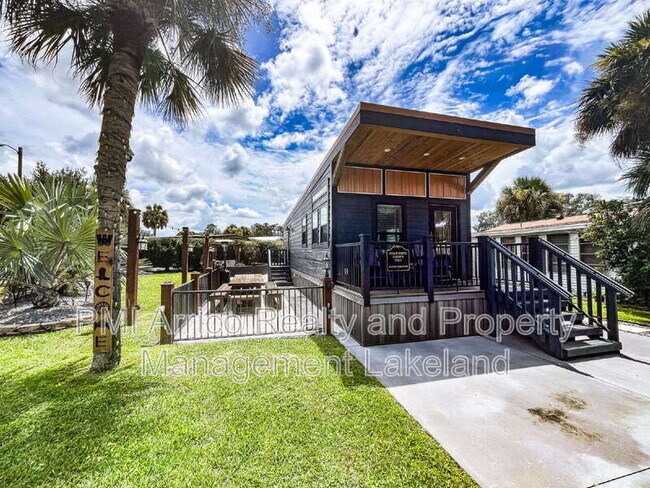 107 Long Hammock Dr in River Ranch, FL - Building Photo - Building Photo