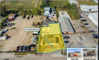 2125 Aldine Bender Rd in Houston, TX - Building Photo
