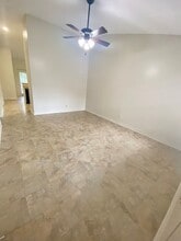 2216 San Gabriel St in Austin, TX - Building Photo - Building Photo
