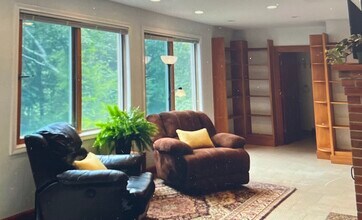 150 West Ln in Guilford, CT - Building Photo - Building Photo