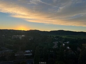 24055 Paseo Del Lago W in Laguna Woods, CA - Foto de edificio - Building Photo