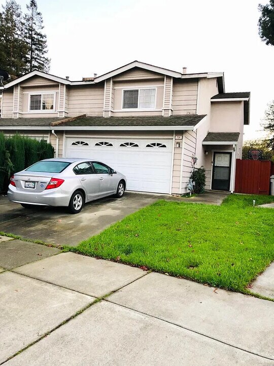 254 Grau Dr in Fremont, CA - Building Photo