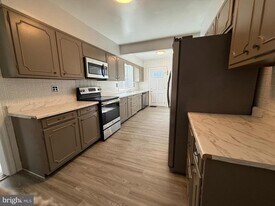 8356 Baltimore National Pike in Ellicott City, MD - Building Photo