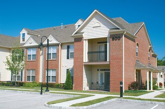Amberley at Blue Bell in Blue Bell, PA - Foto de edificio - Building Photo