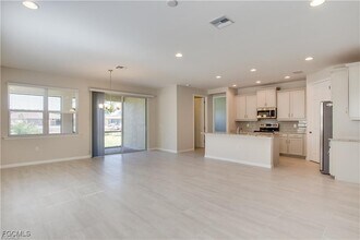 15230 Torino Ln in Ft. Myers, FL - Building Photo - Building Photo